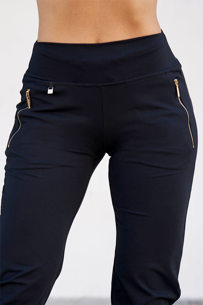 Edge Casual Zip Pants närbild på dragkedja och fickor